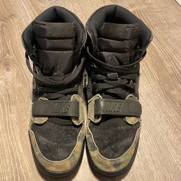 Jordan Other - Jordan Legacy 213 Camo Green (used)